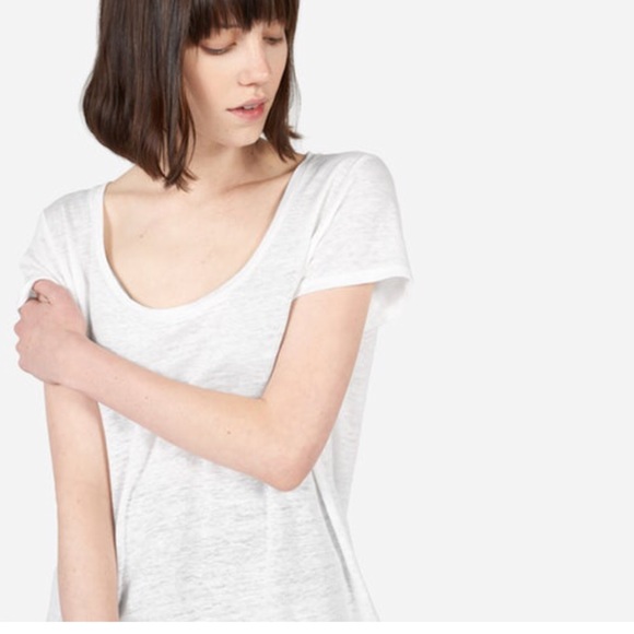 Everlane Linen Scoop Neck Tee 